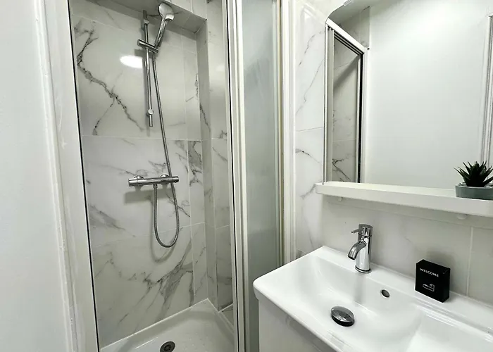 New 132 Tarantino - Cosy Center Apartment